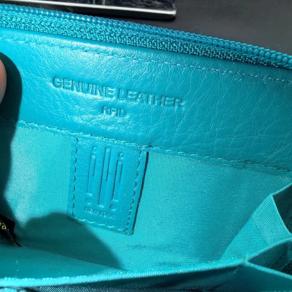 ili New York Turquoise Leather Zip Around Credit Card Wallet ID Holder